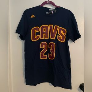 LeBron James Cleveland Cavaliers T-shirt NWT